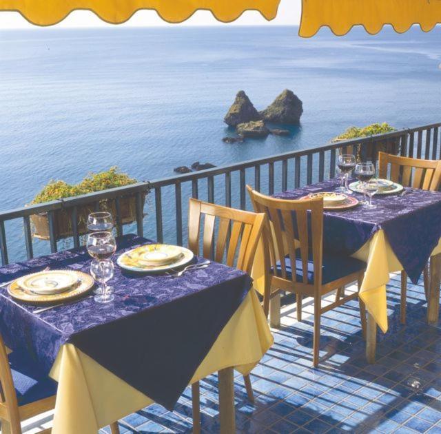 Hotel Bristol Vietri Bagian luar foto