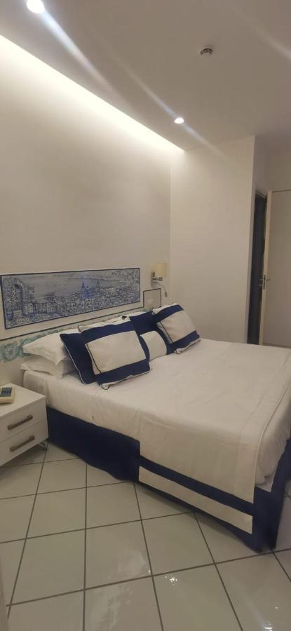 Hotel Bristol Vietri Bagian luar foto