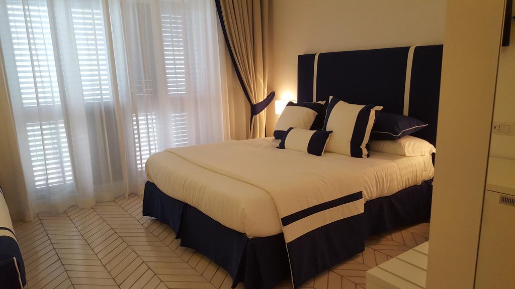 Hotel Bristol Vietri Bagian luar foto
